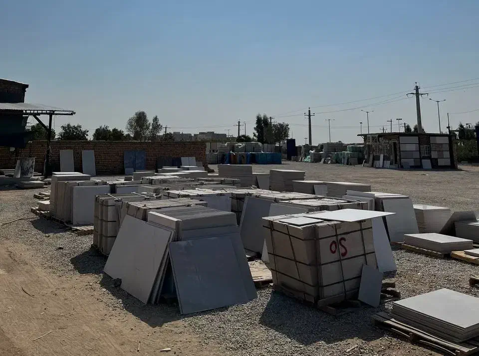 کاشی و سرامیک دپویی و‌ درجه با قیمت مناسب|مصالح و تجهیزات ساختمان|ساوه, |دیوار