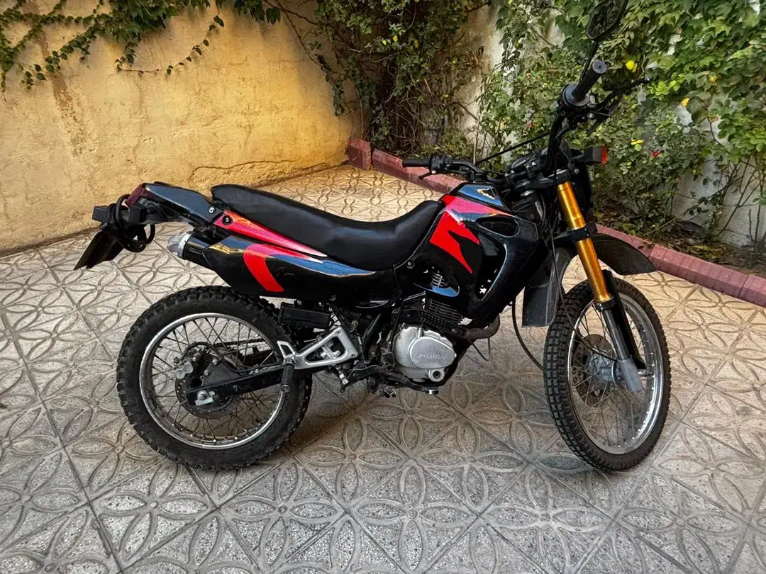 موتور تریل پیشرو ۲۰۰سی سی|موتورسیکلت|همدان, |دیوار