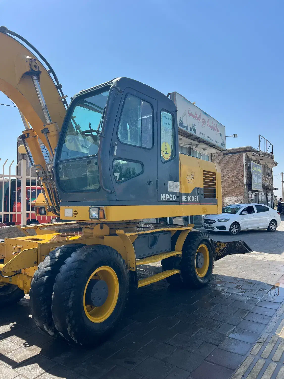 بیل هپکو‌اچ ۱۰۰|خودرو سنگین|ارومیه, |دیوار