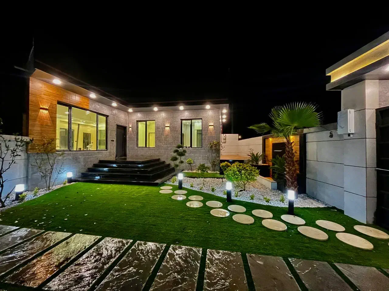 ویلا سنددار مالک بشدت فروشنده واقعی/۲۵۰مترزیباکنار|فروش خانه و ویلا|رشت, دیلمان|دیوار