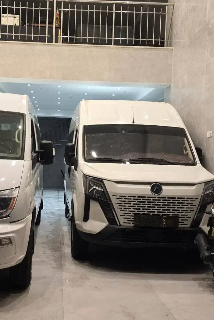 مینی بوس p230 موتور نیسان ژاپن با حقوق ماهیانه۲۰۰م|خودرو سنگین|شیراز, شهرک ولیعصر|دیوار