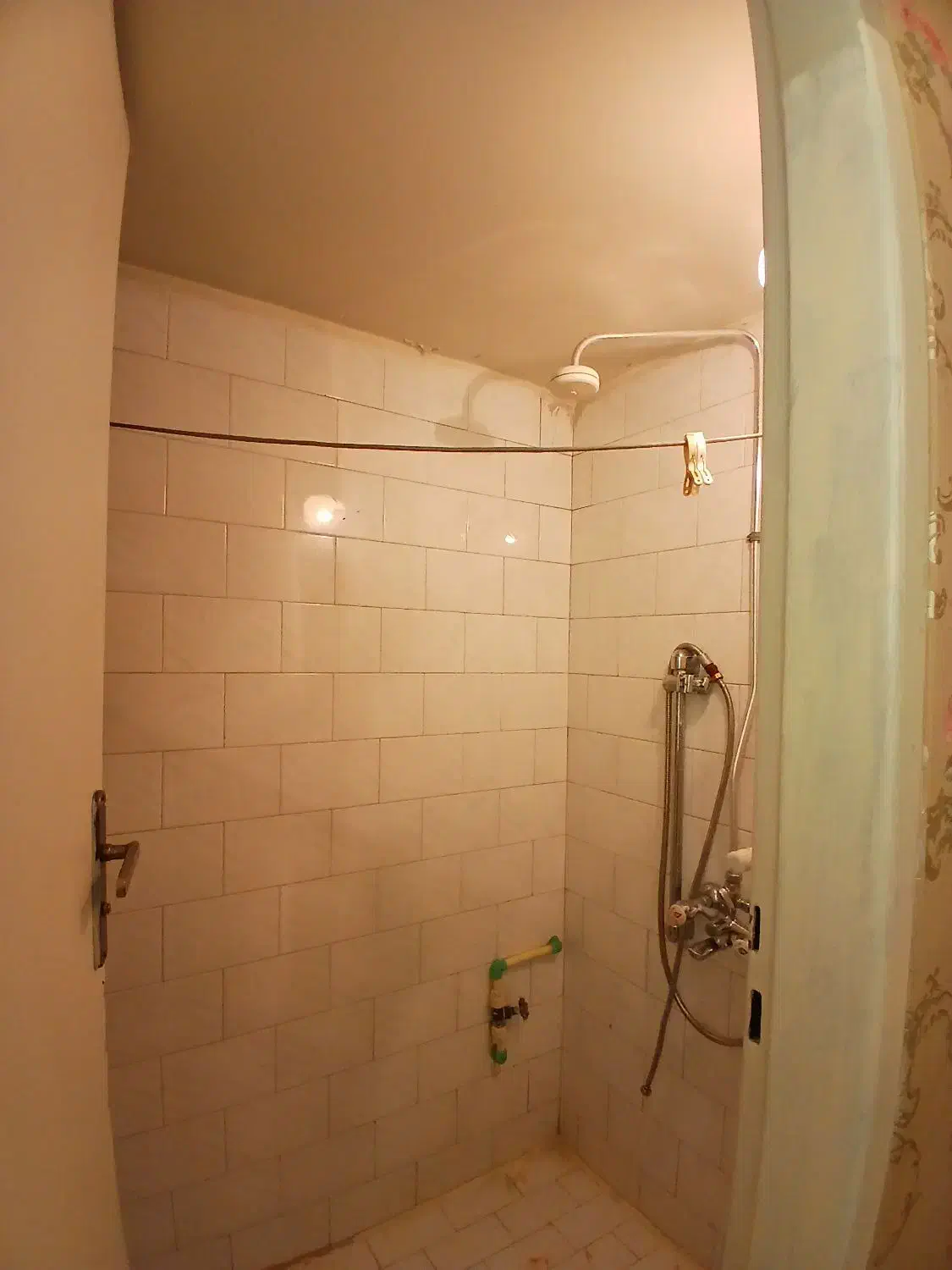 ۶۰ متر دو خواب طبقه ۳ امیربهادر