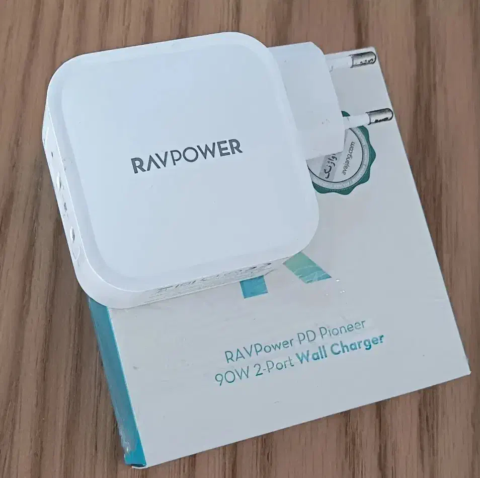 شارژر یونیورسال|لوازم جانبی موبایل و تبلت|چهاردانگه (تهران), |دیوار