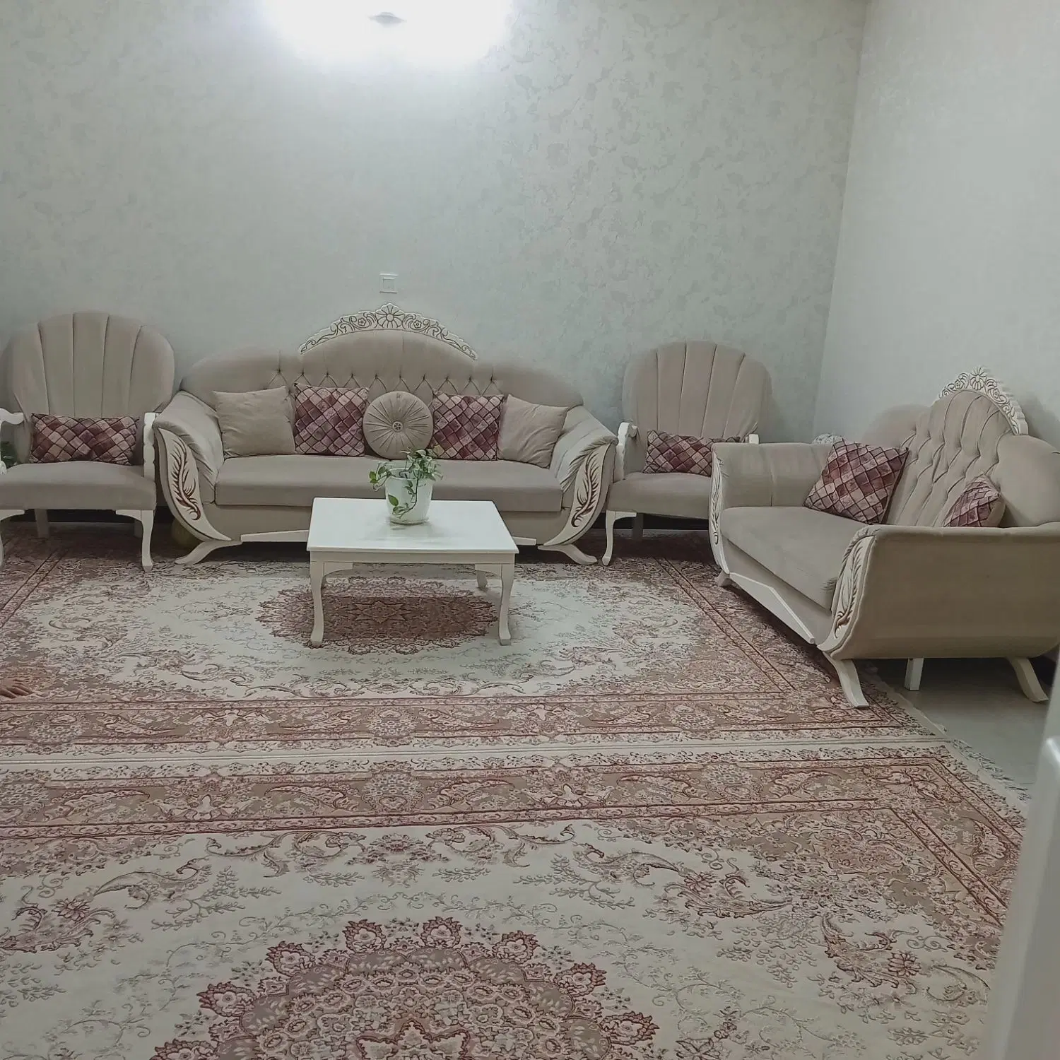 مبل ۷ نفره|مبلمان خانگی و میز عسلی|تهران, مطهری|دیوار