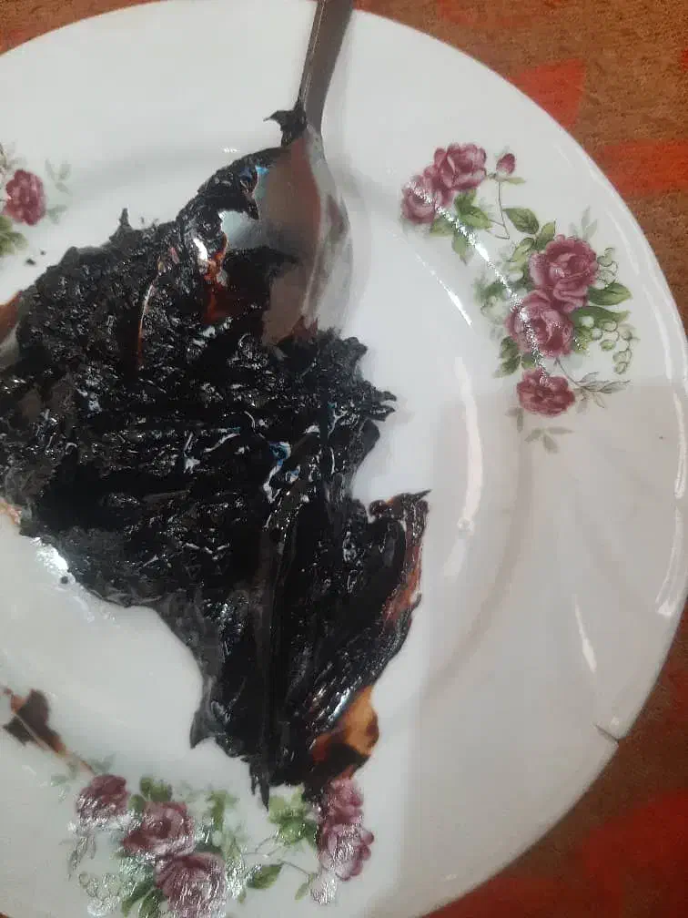 قره قروت|خوردنی و آشامیدنی|شیراز, سیاه سنگ|دیوار