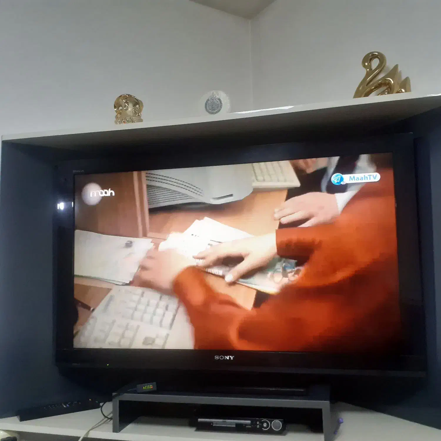 ال سی دی40اینچ|تلویزیون و پروژکتور|گرگان, |دیوار