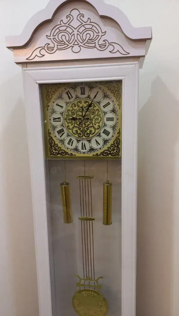 ساعت|ساعت دیواری و تزئینی|خوی, |دیوار