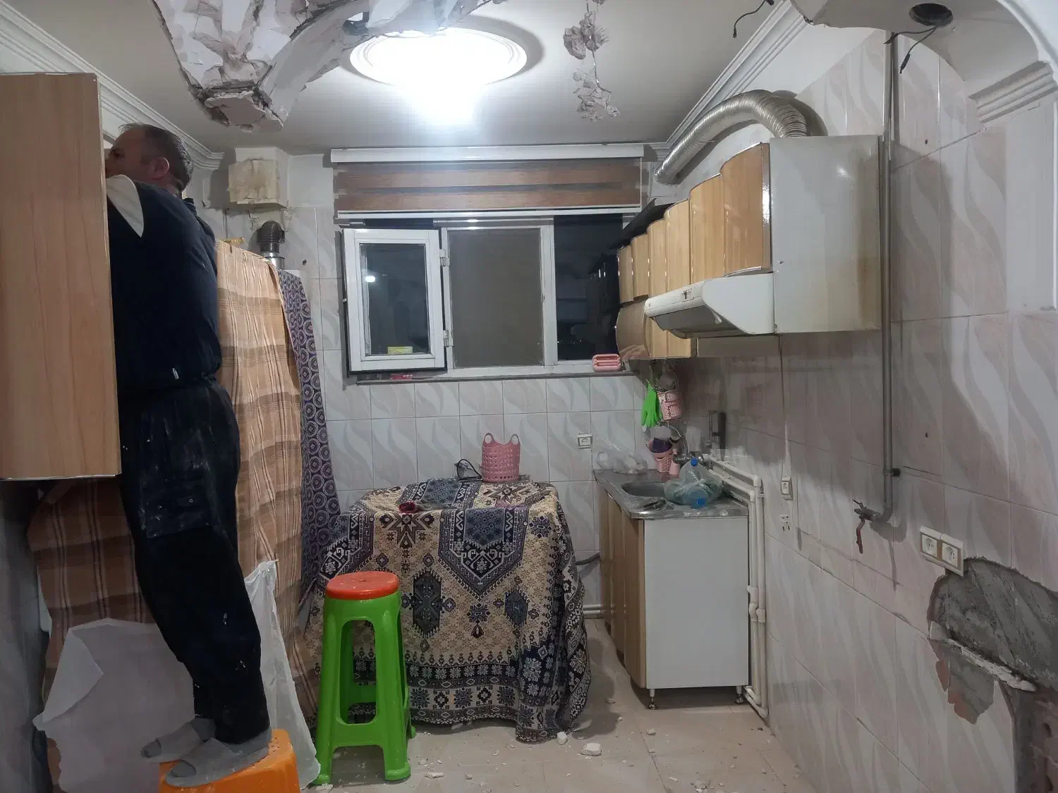 ۱۰تیکه کابینت بدون عیب وخشکل|آب‌چکان و نظم‌دهنده ظروف|سقز, |دیوار