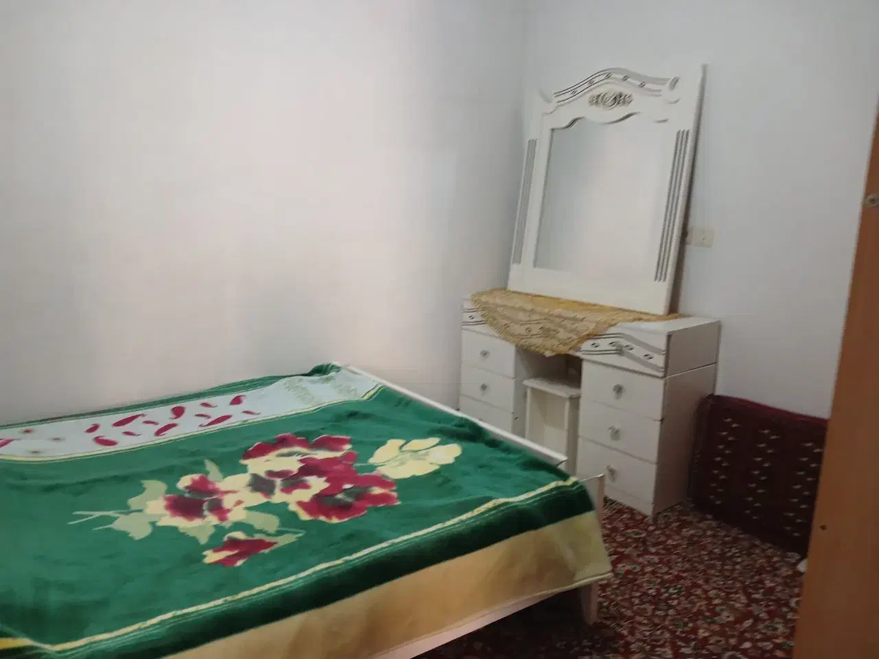 سوییت|اجارهٔ کوتاهمدت آپارتمان و سوئیت|کاشان, کارگر|دیوار