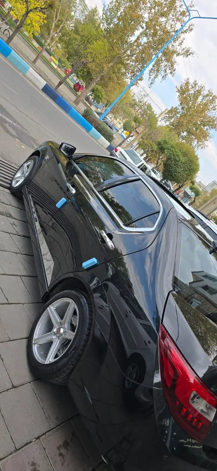 دنا پلاس سانروف دار|خودرو سواری و وانت|خوی, |دیوار