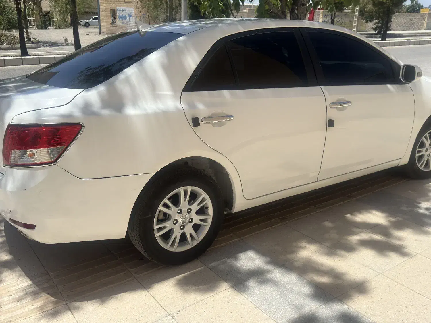 آریو زوتی استثنایی  موتور میتسوبیشی|خودرو سواری و وانت|بافت, |دیوار