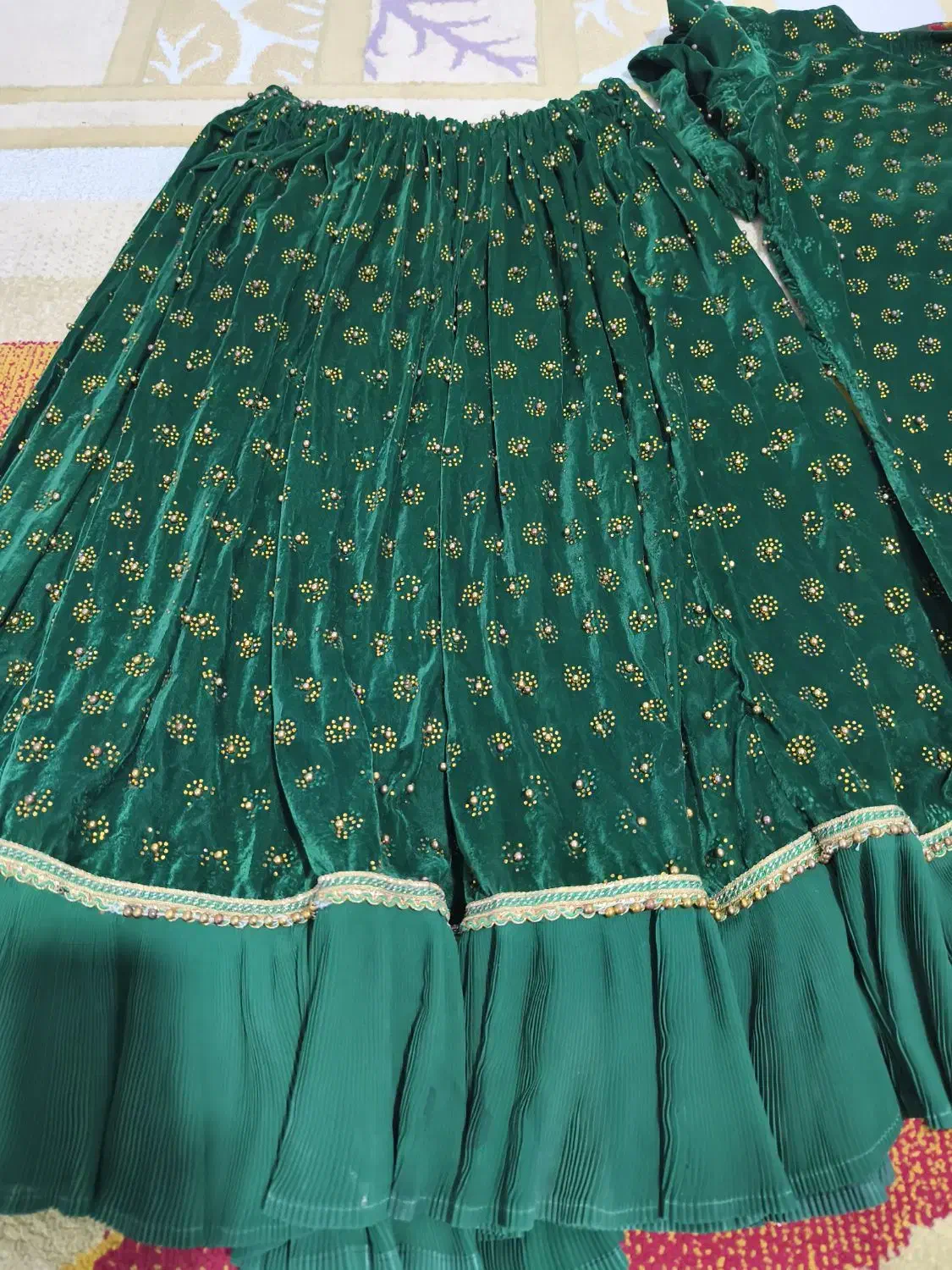 لباس محلی مخمل و روبالشتی|لباس|یاسوج, |دیوار