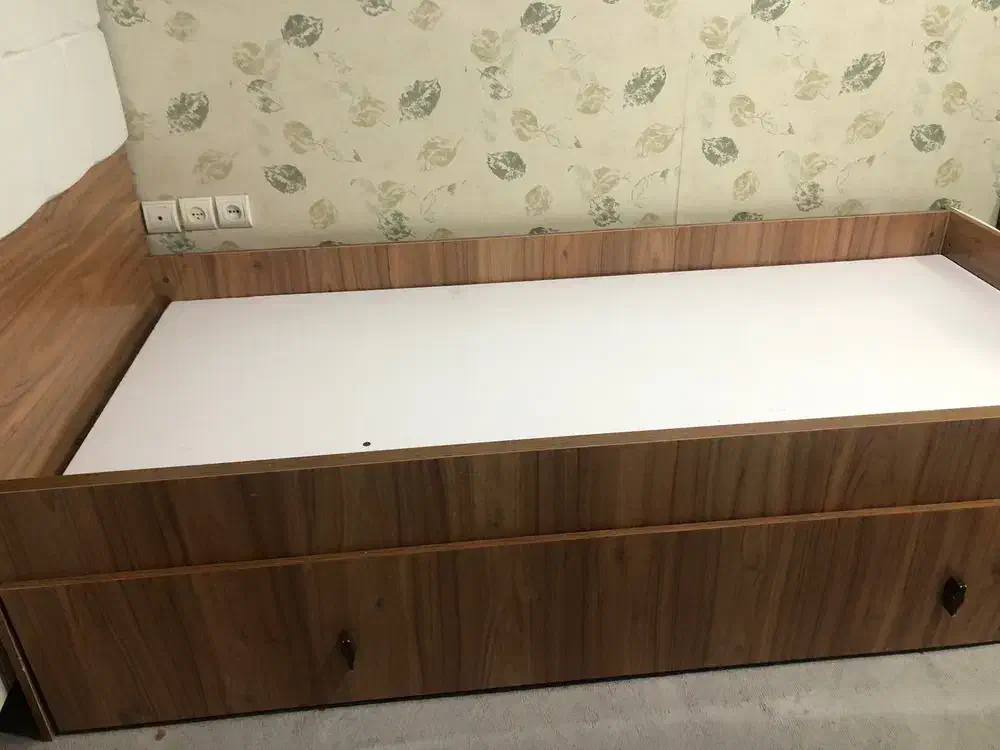 تخت خواب|تخت و سرویس خواب|مشهد, تربیت (صدف)|دیوار