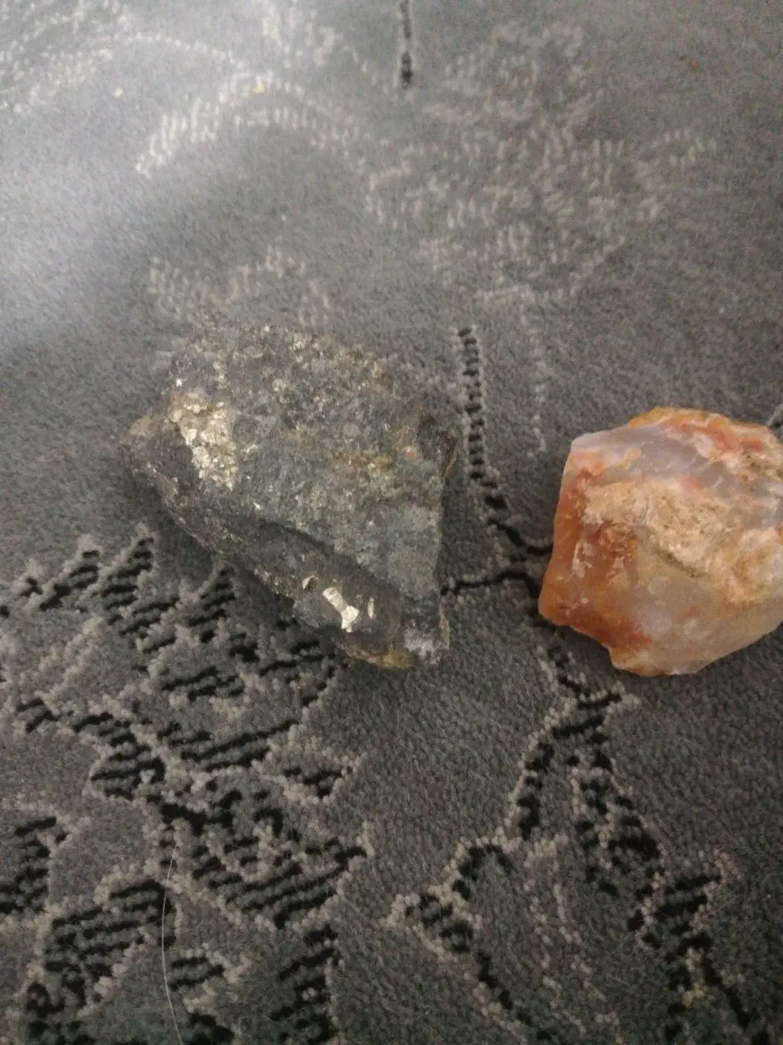 سنگ قیمتی و طلای ابلهان|کلکسیون اشیاء عتیقه|مهریز, |دیوار