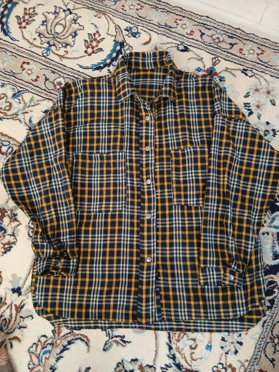 شکت چهارخونه پشمی کوبیده|لباس|ری, دیلمان|دیوار