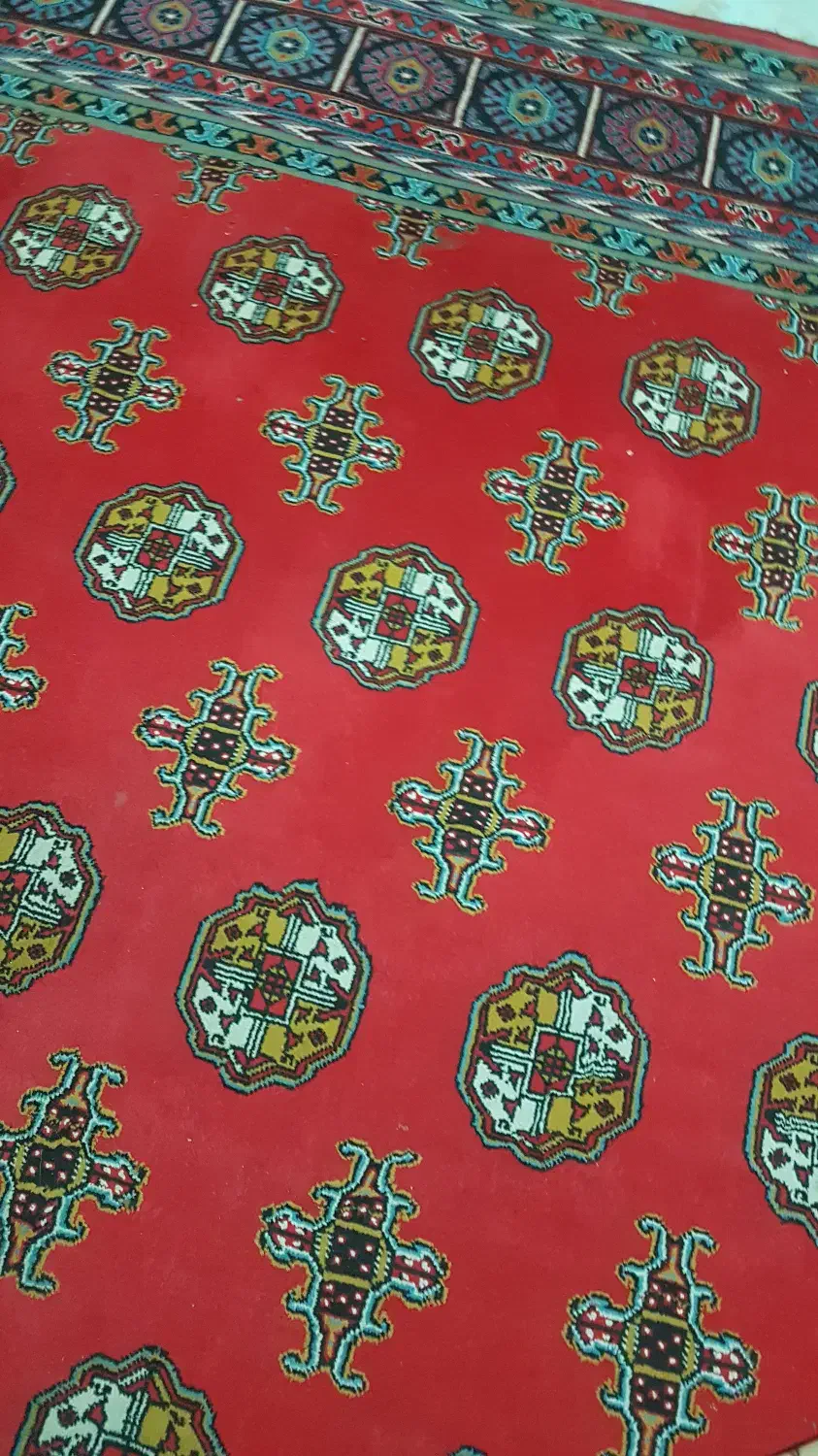 فرش و روفرشی|فرش|قوچان, |دیوار