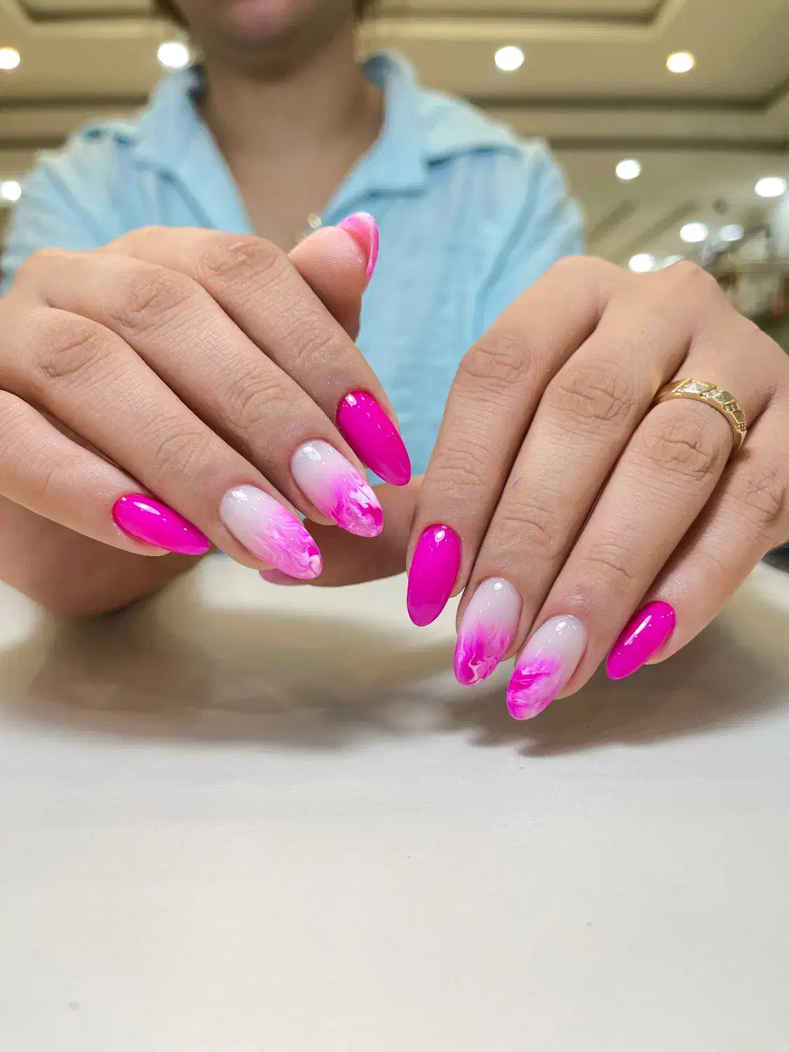 کاشت ناخن صدرا|خدمات آرایشگری و زیبایی|صدرا-فارس, فاز ۱|دیوار