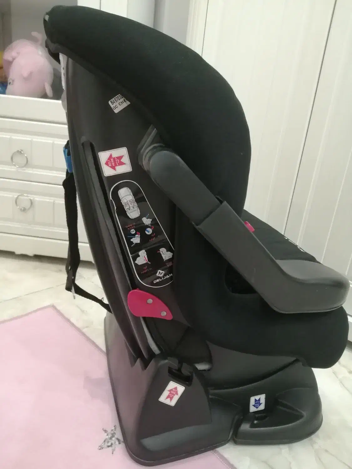 صندلی ماشین کودک|تخت و صندلی بچه|اشتهارد, |دیوار