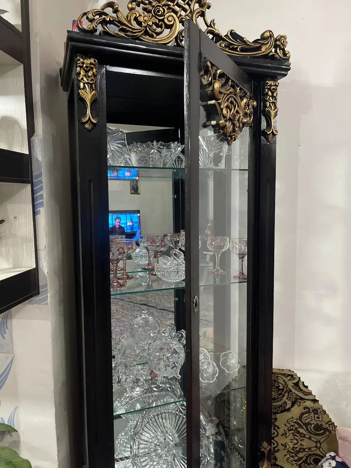 بوفه|بوفه، ویترین، کنسول|میانه, |دیوار