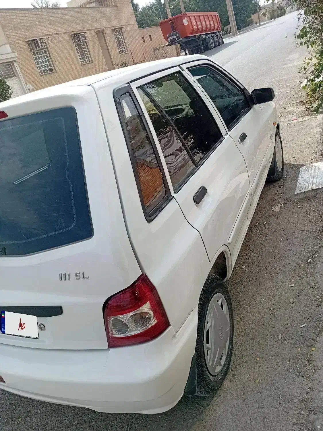 هاچبک 111|خودرو سواری و وانت|بهبهان, |دیوار