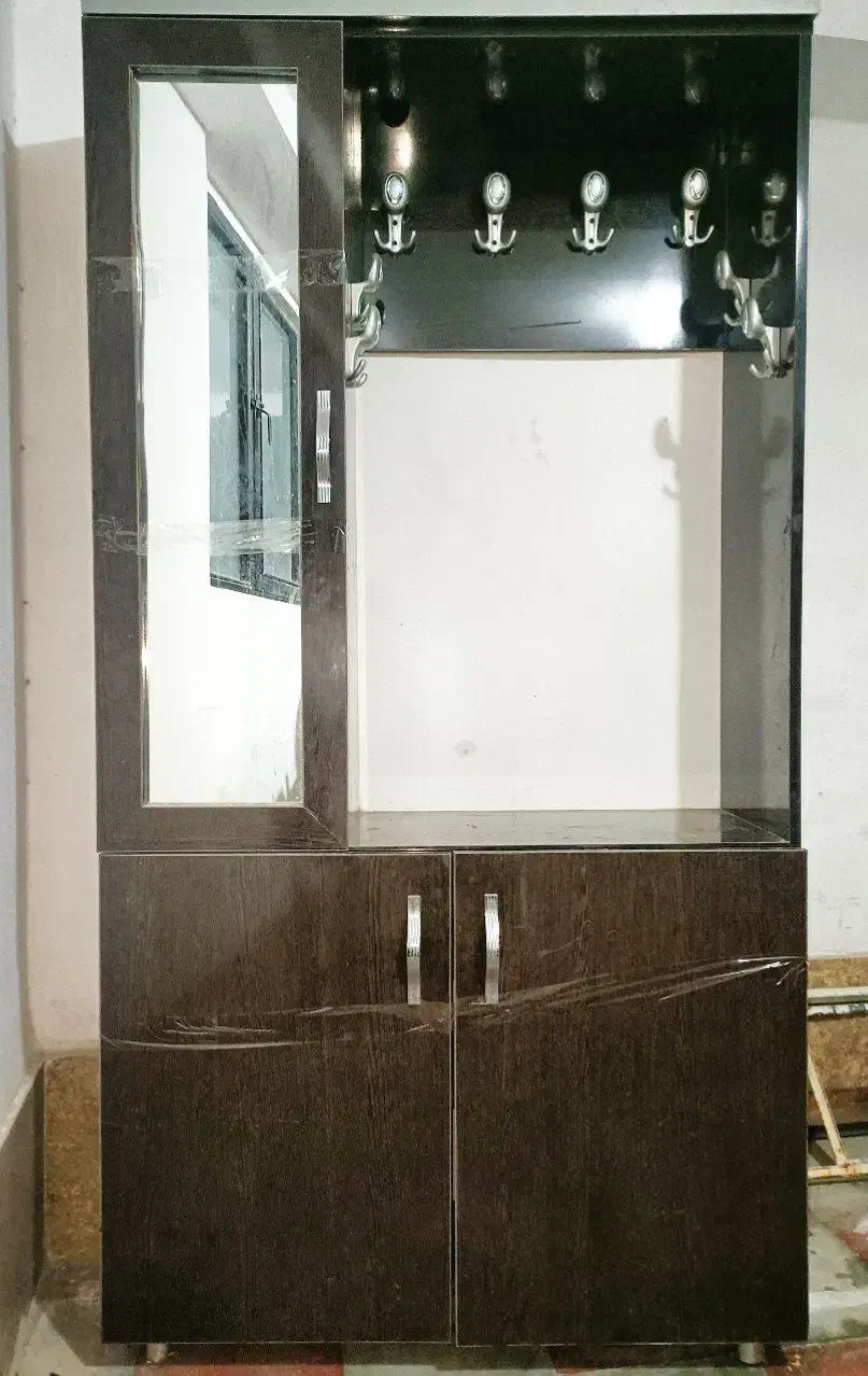 کمد جاکفشی|جاکفشی، کمد، دراور|مراغه, |دیوار