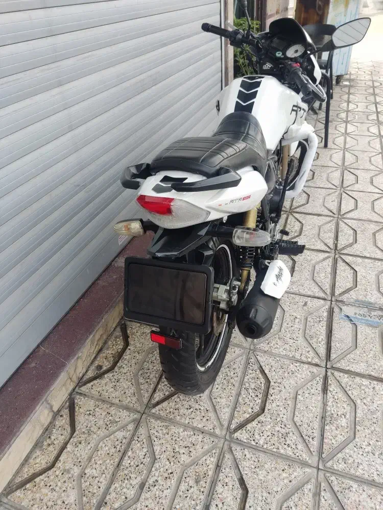 ببین ببر|موتورسیکلت|رومشکان, |دیوار