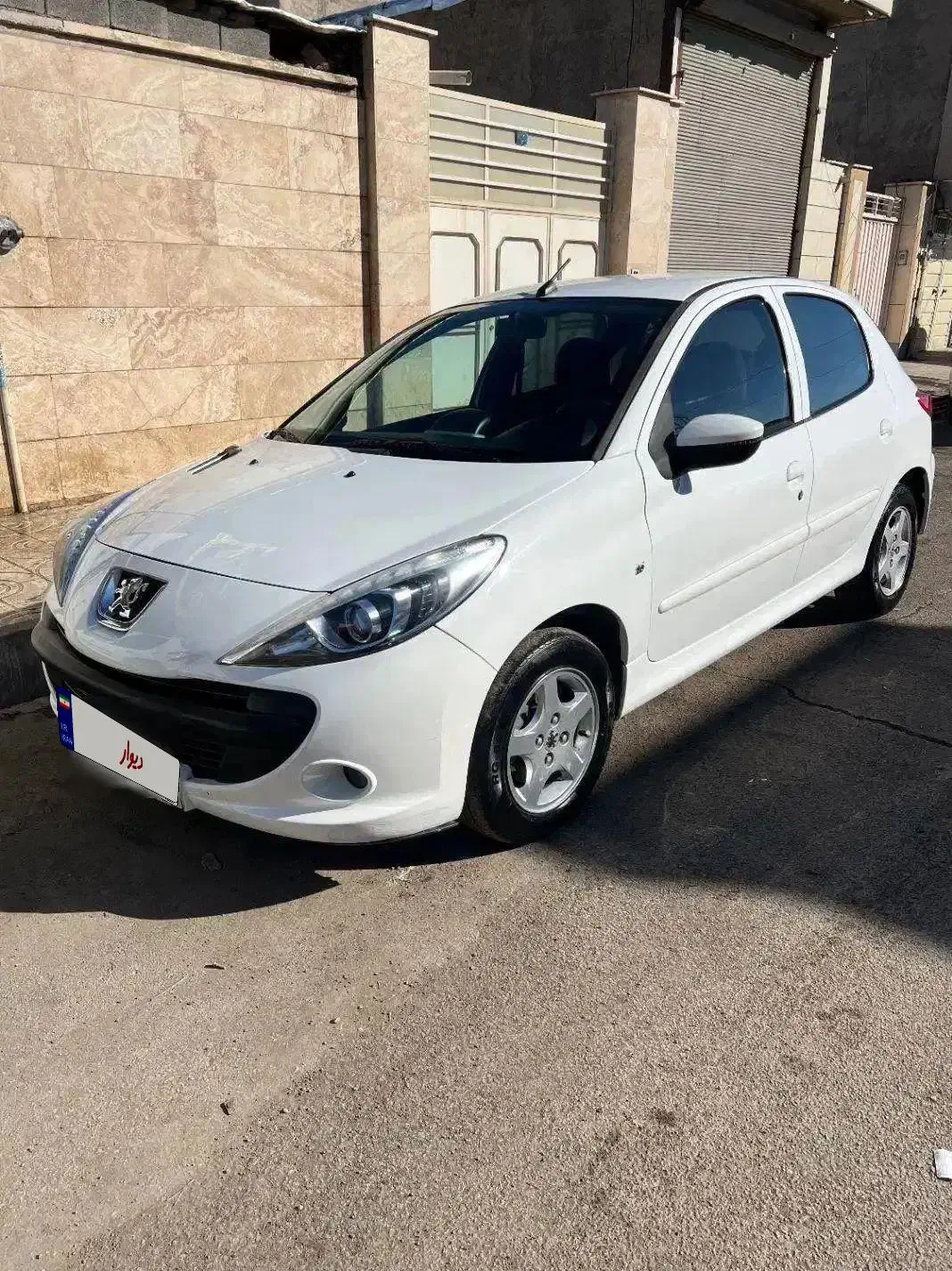 ۲۰۷مدل ۹۷ کم‌کا|خودرو سواری و وانت|زنجان, |دیوار