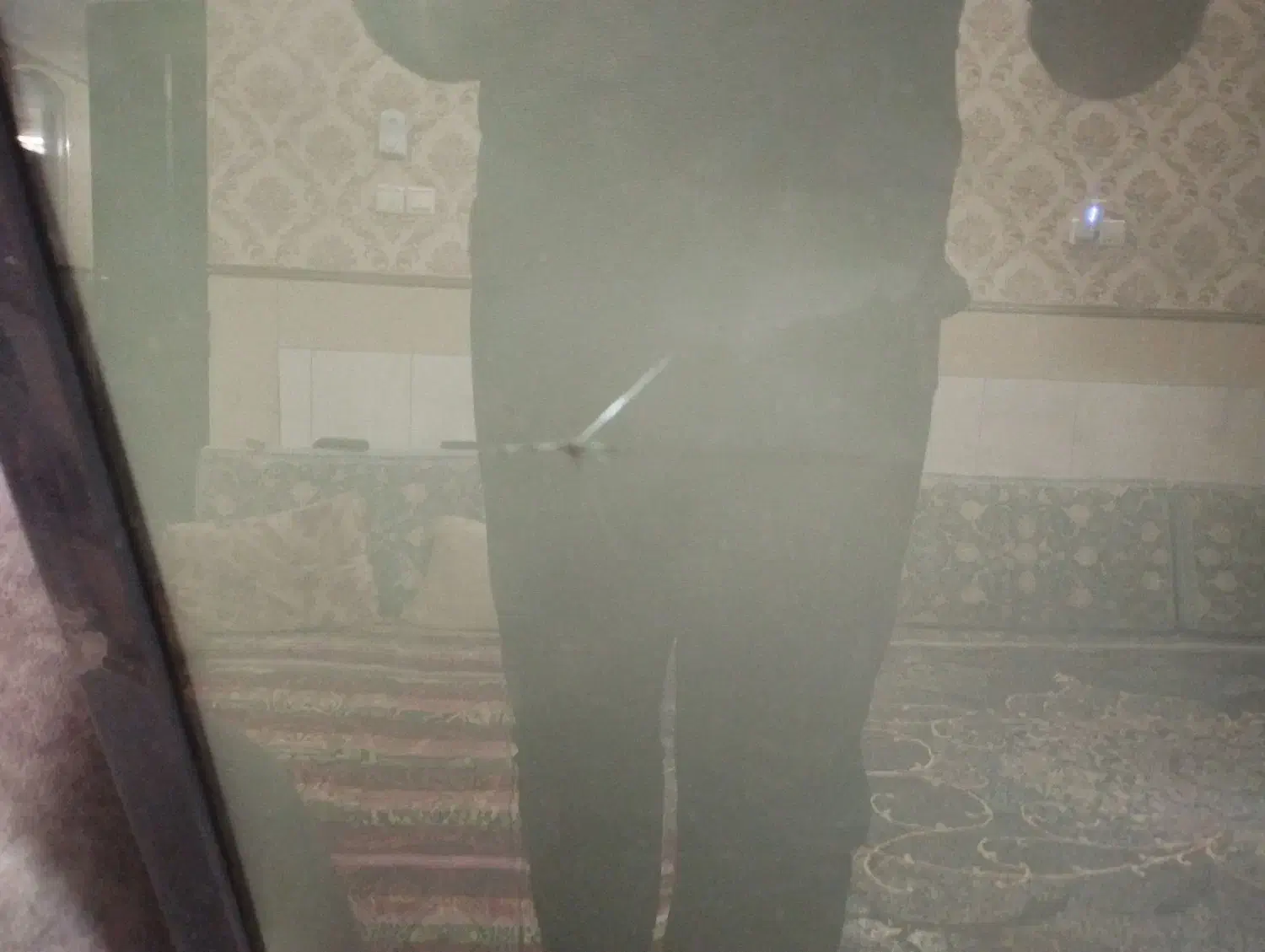 تلویزیون 43سامسونگ نیاز به تعمیر|تلویزیون و پروژکتور|قم, آذر (نکویی)|دیوار