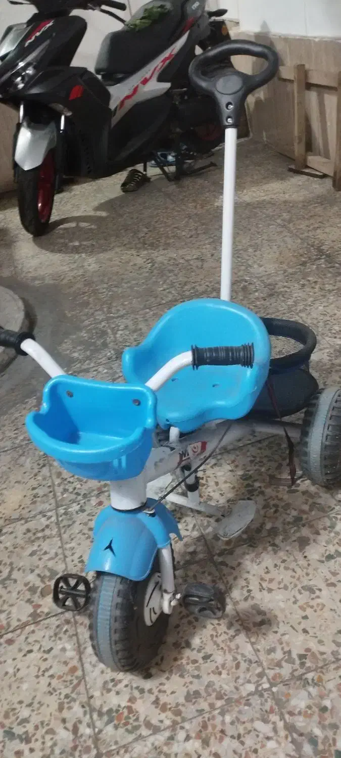 سه چرخه پسرونه|کالسکه و لوازم جانبی|رشت, شهرک شهید مفتح|دیوار