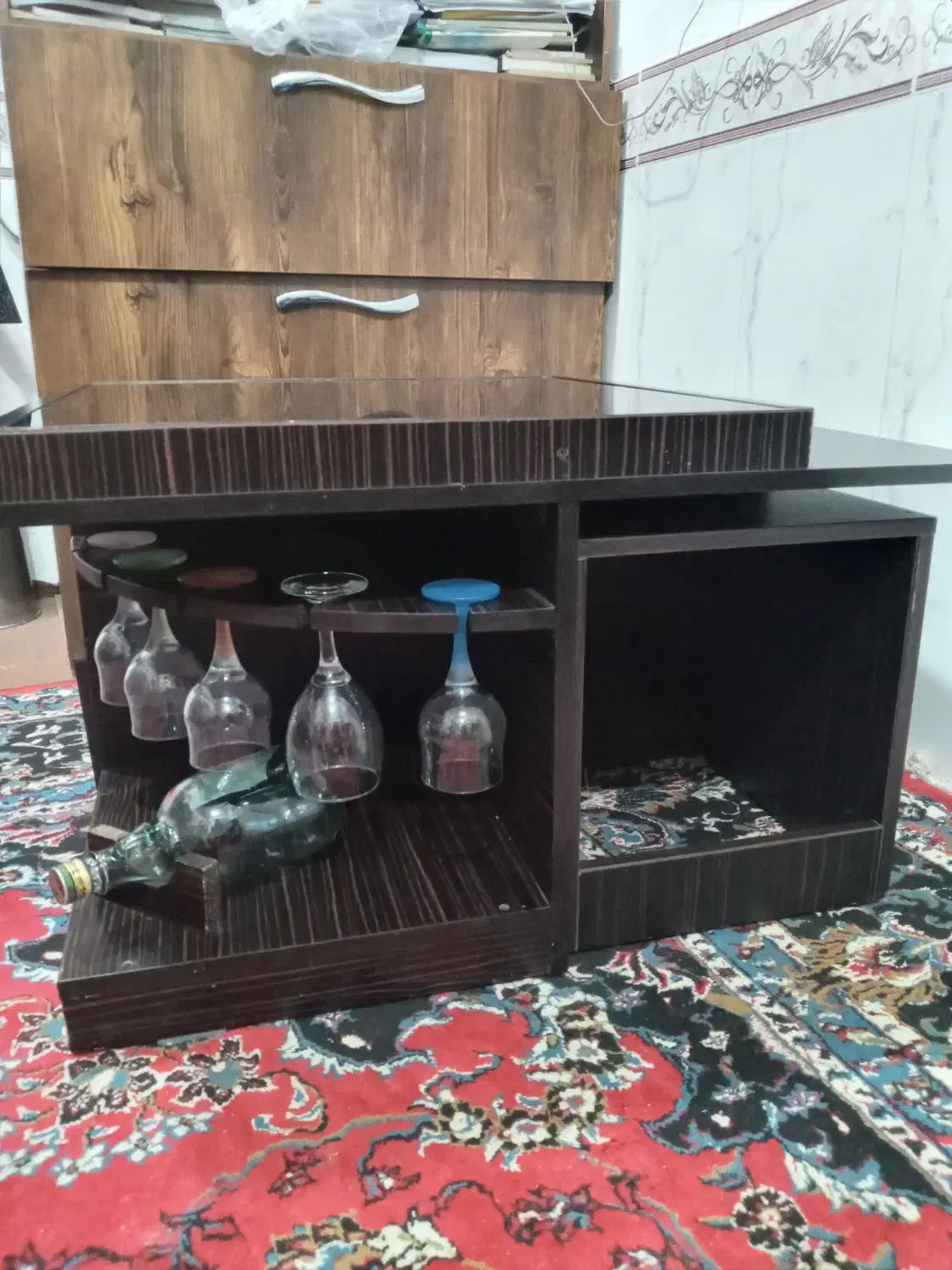 سرویس مبل دوازده نفره به همراه میز عسلی|مبلمان خانگی و میز عسلی|برازجان, |دیوار