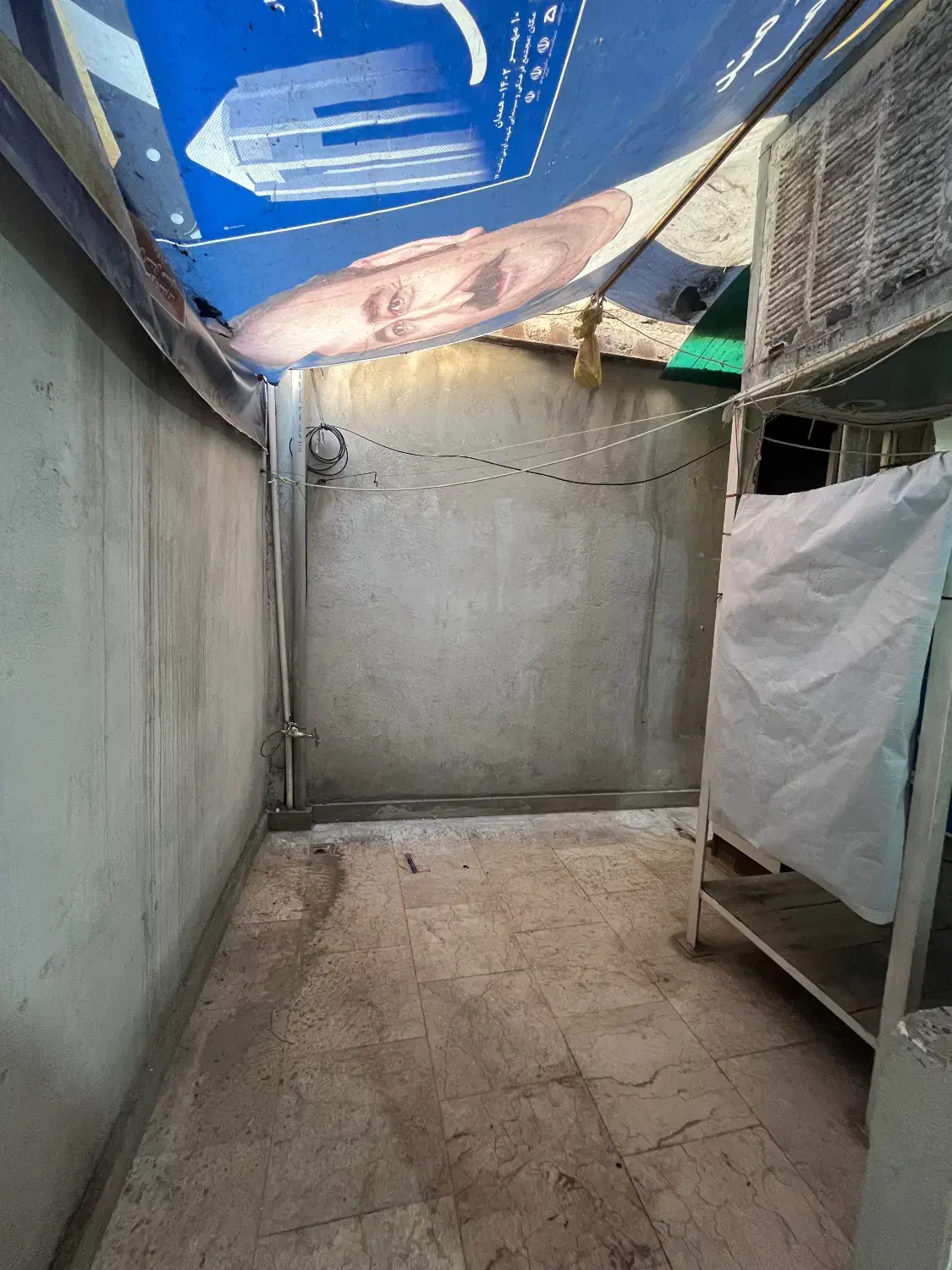 ۷۵ متر/حیلط خلوت/پارکینگ/پیروزی خ زینتی افخم