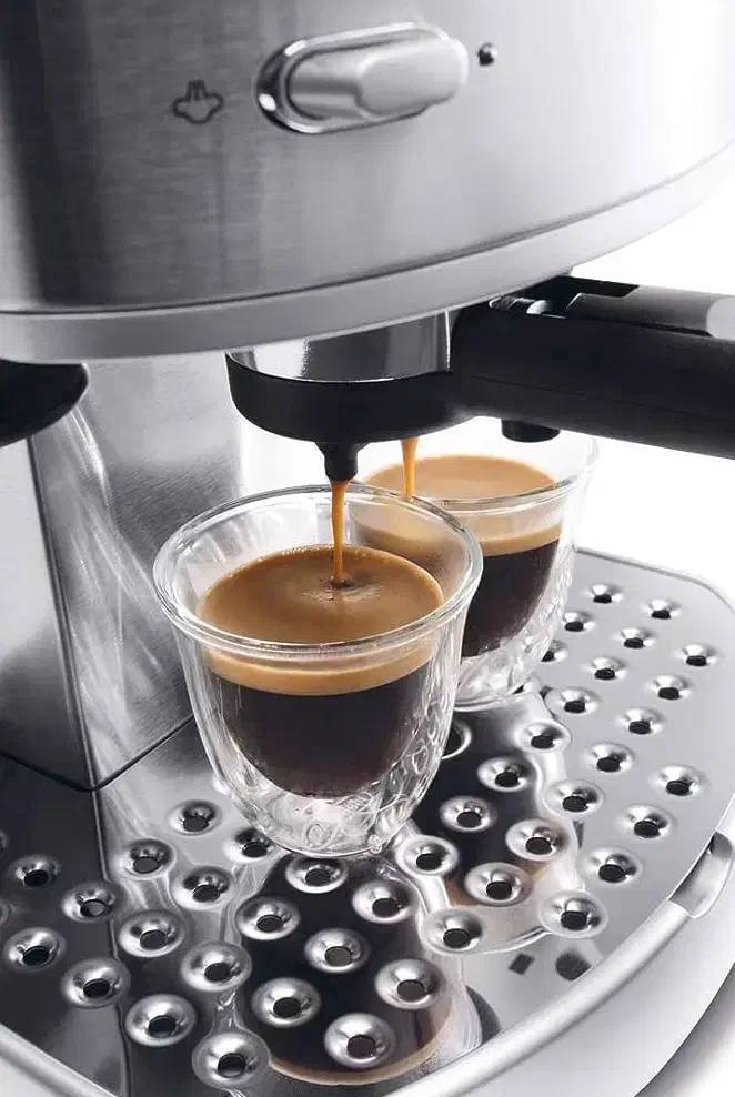 اسپرسوساز دلونگی|سماور، چای‌ساز، قهوه‌ساز|اصفهان, شهرک میلاد|دیوار