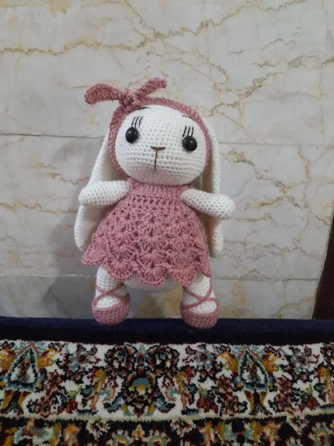 عروسک دست بافت|اسباب‌بازی بچه|قائن, |دیوار