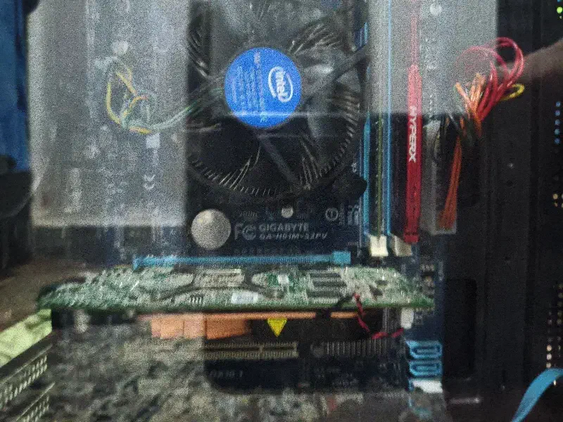 کیس برای کار های اداری و درسی|رایانه رومیزی|آبادان, |دیوار