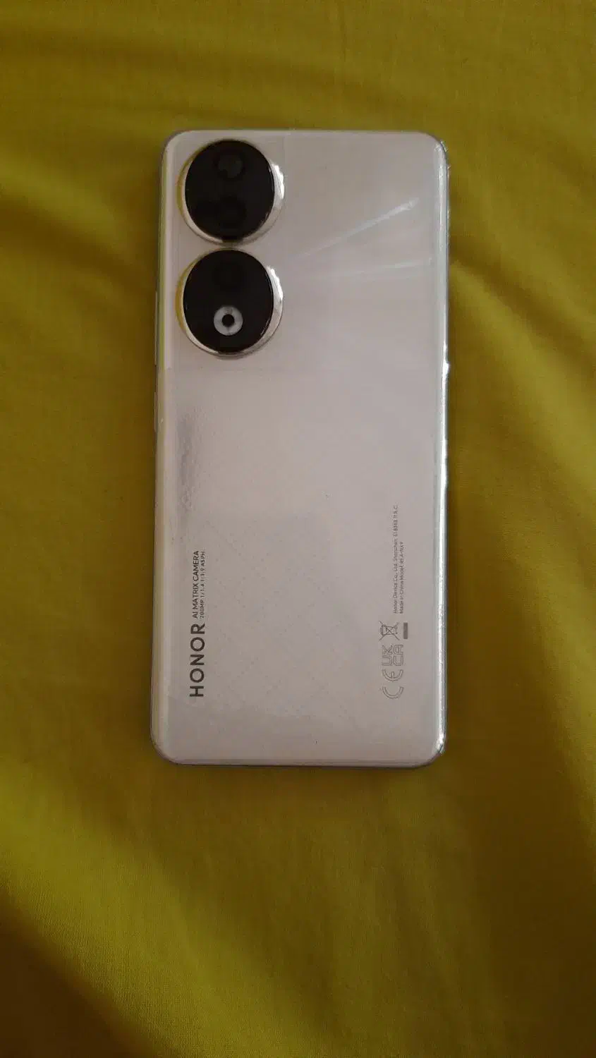 آنر ۹۰ ۲۵۶ گیگ|موبایل|مشهد, ایمان|دیوار