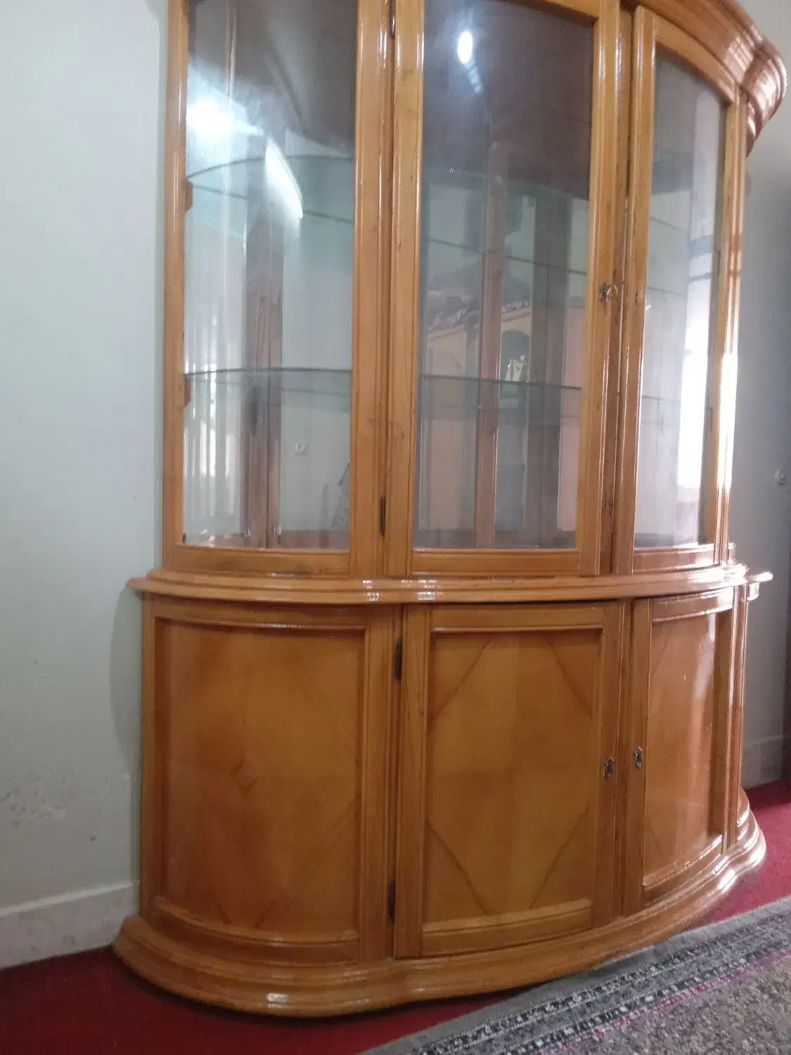 کمد و ویترین|بوفه، ویترین، کنسول|خمینی‌شهر, |دیوار