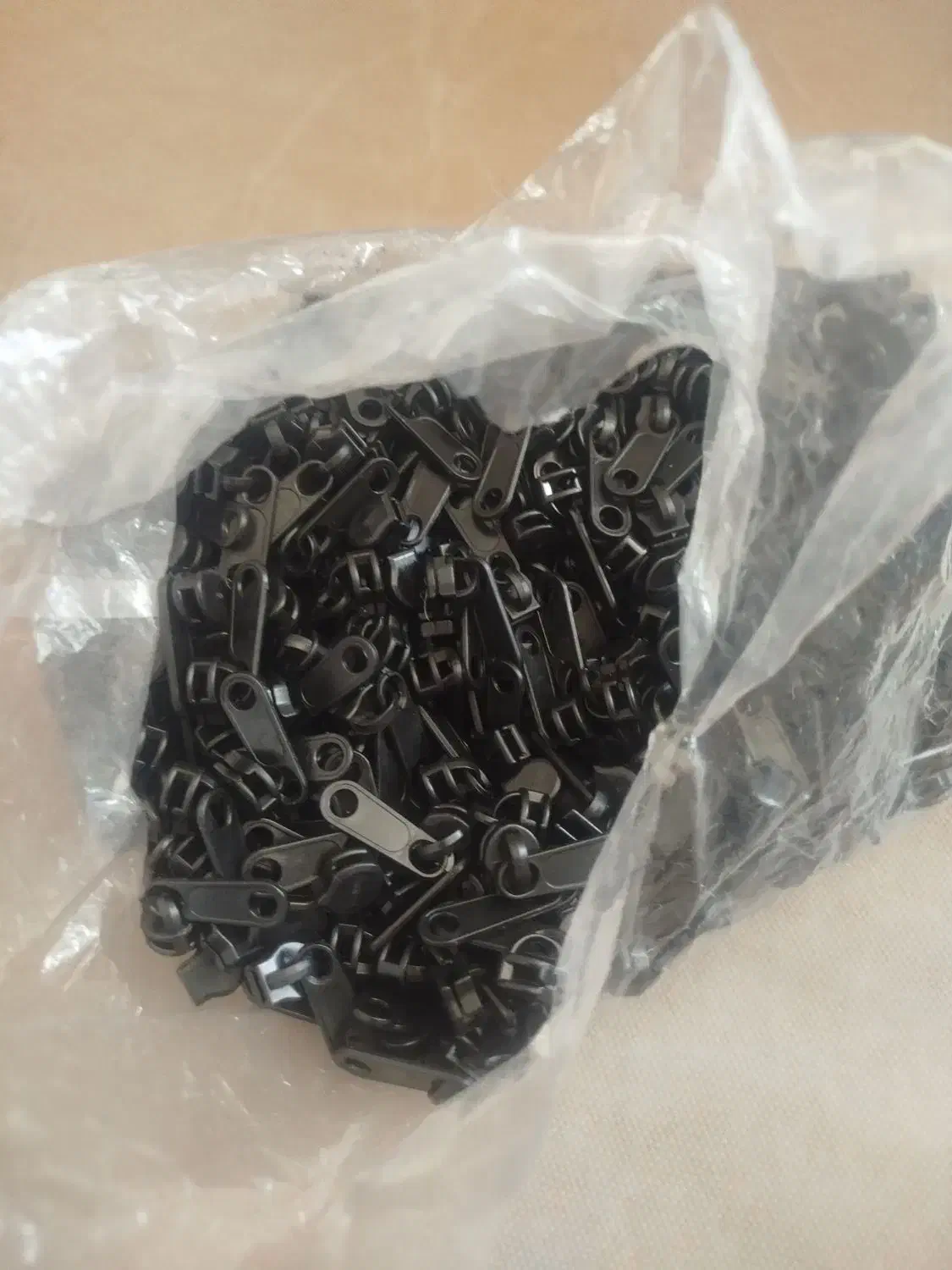 سرزیپ کیف|لوازم خیاطی و بافتنی|خوی, |دیوار