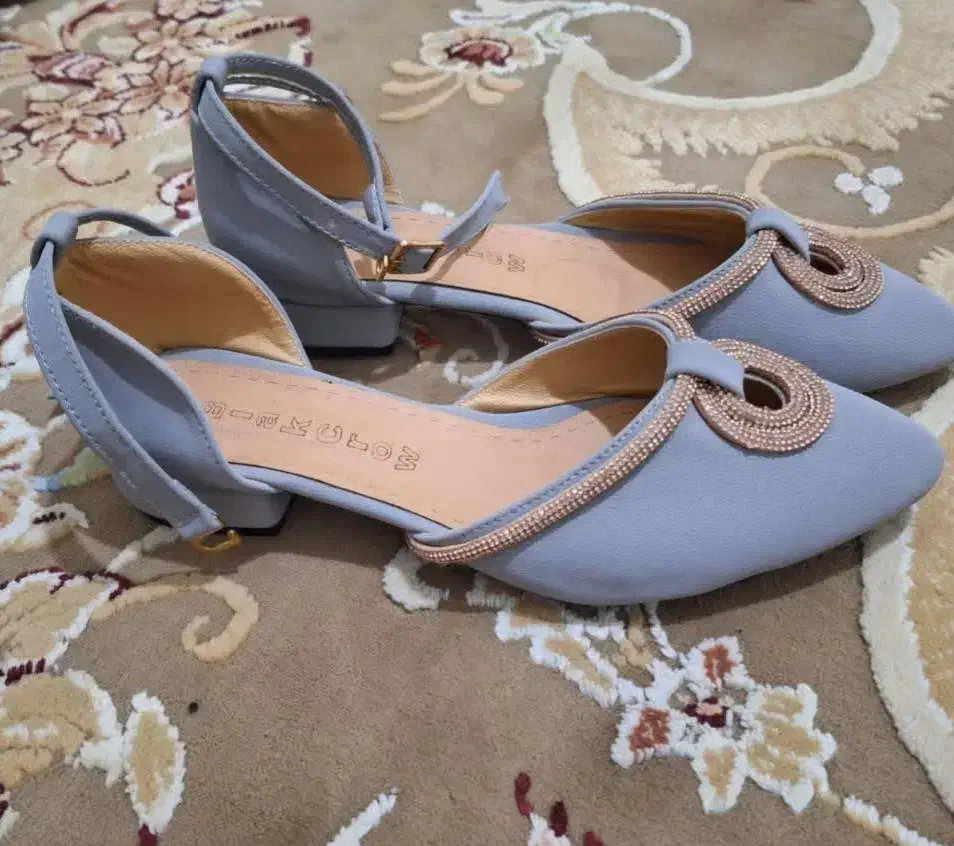 کفش زنانه|کیف، کفش، کمربند|اسلامآباد غرب, |دیوار