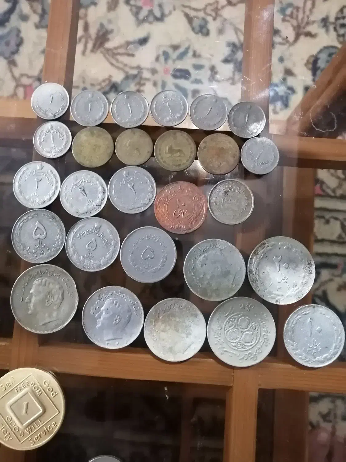 سکه های قدیمی و خارجی|کلکسیون سکه، تمبر، اسکناس|کوچصفهان, |دیوار