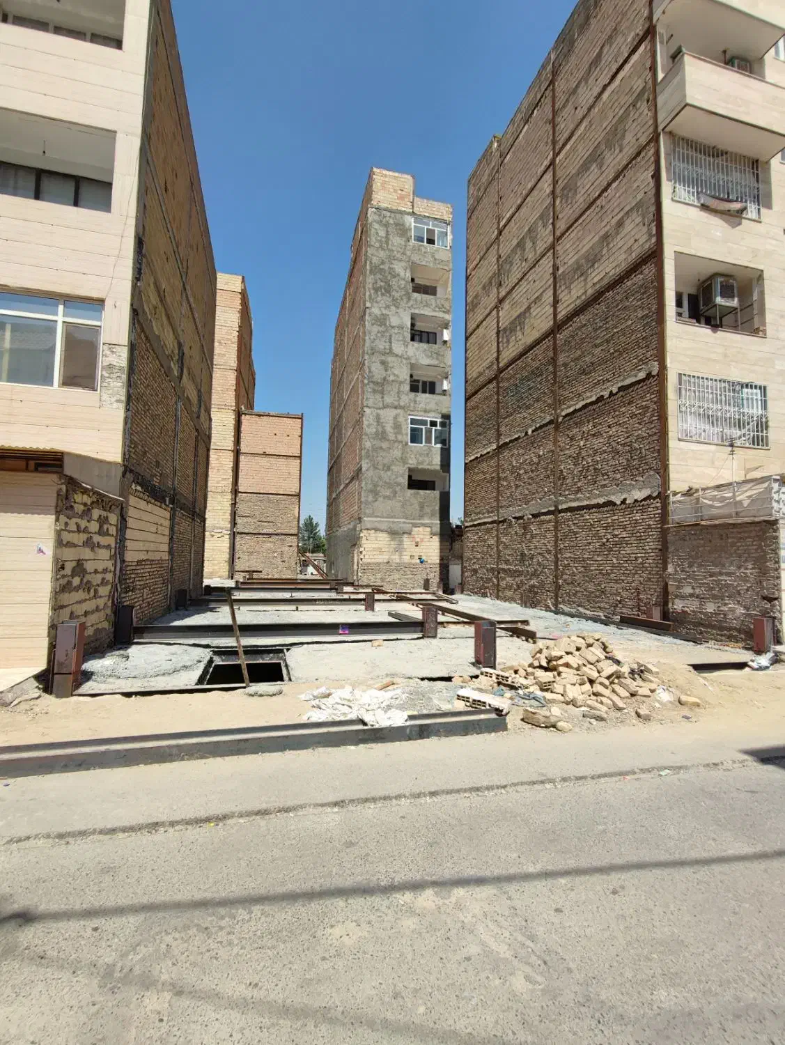 پیش فروش آپارتمان در حصارک پایین اسلامشهر|پیش‌فروش املاک|بهارستان, |دیوار