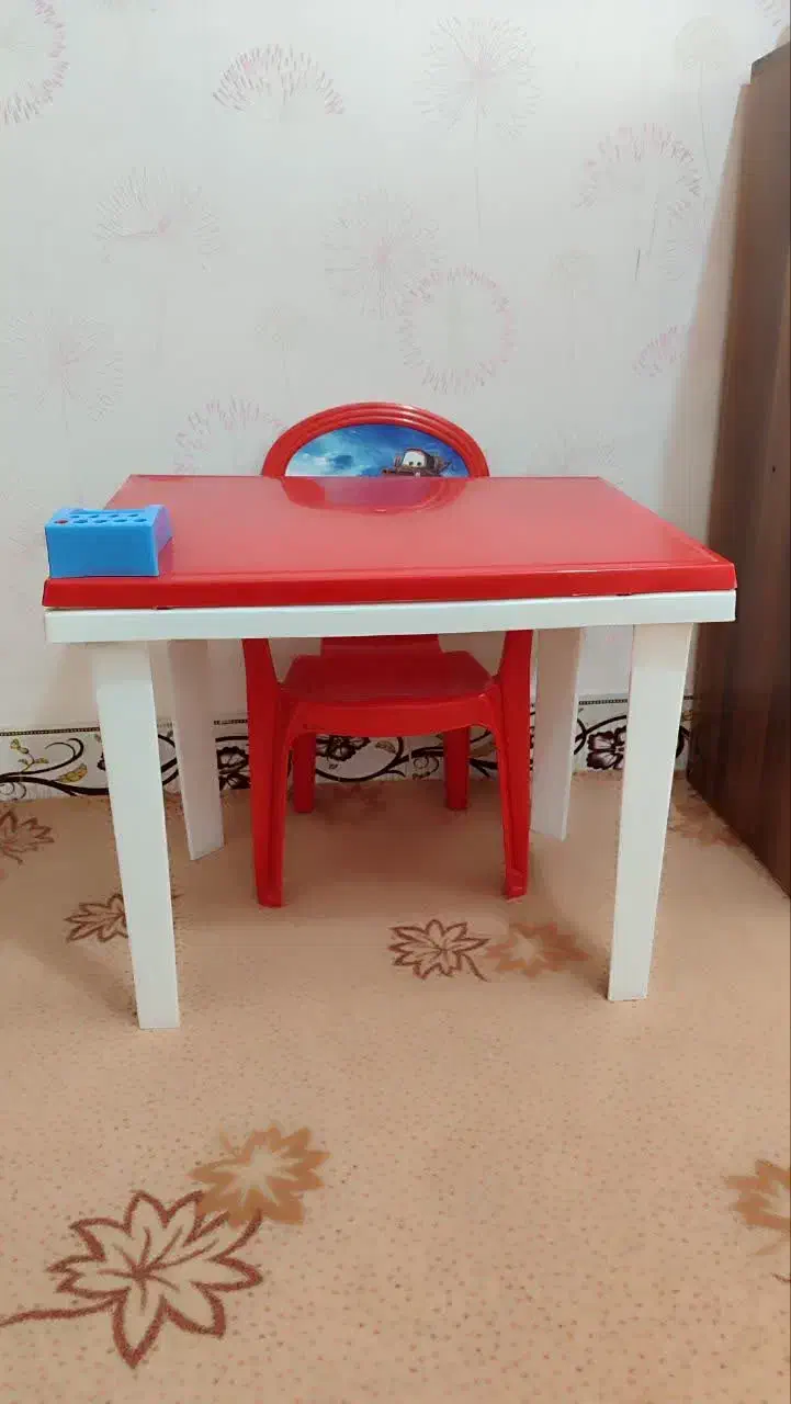 میز و صندلی کودک|تخت و صندلی بچه|کرمانشاه, |دیوار