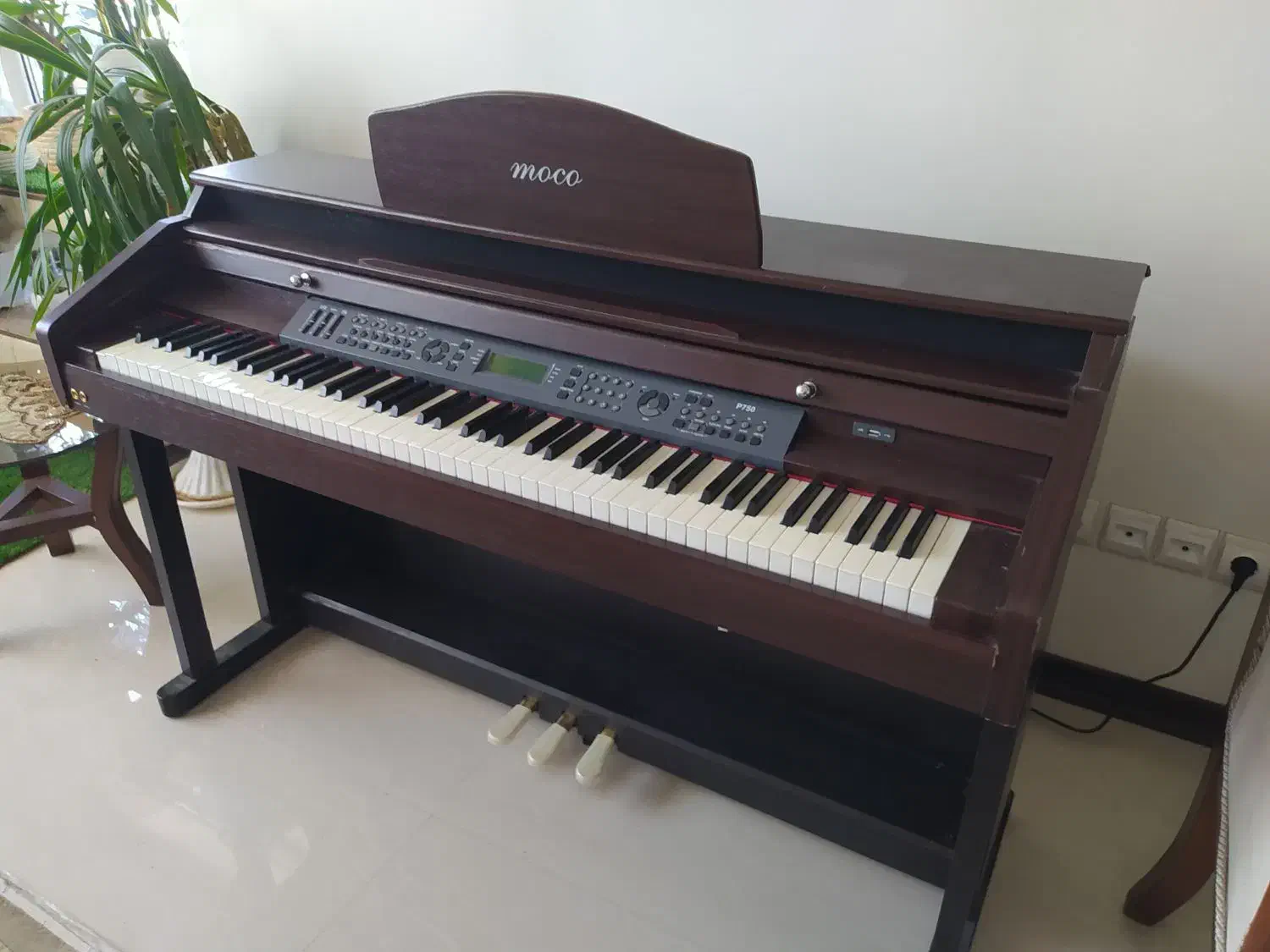 پیانو موکو p750|پیانو، کیبورد، آکاردئون|اصفهان, کوی امیریه|دیوار