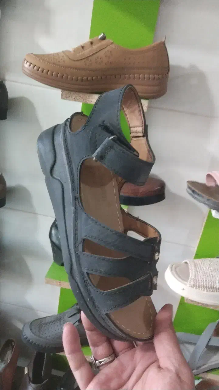 کفش ماهلین،جوکال تغییر شغل|کیف، کفش، کمربند|چناران, |دیوار