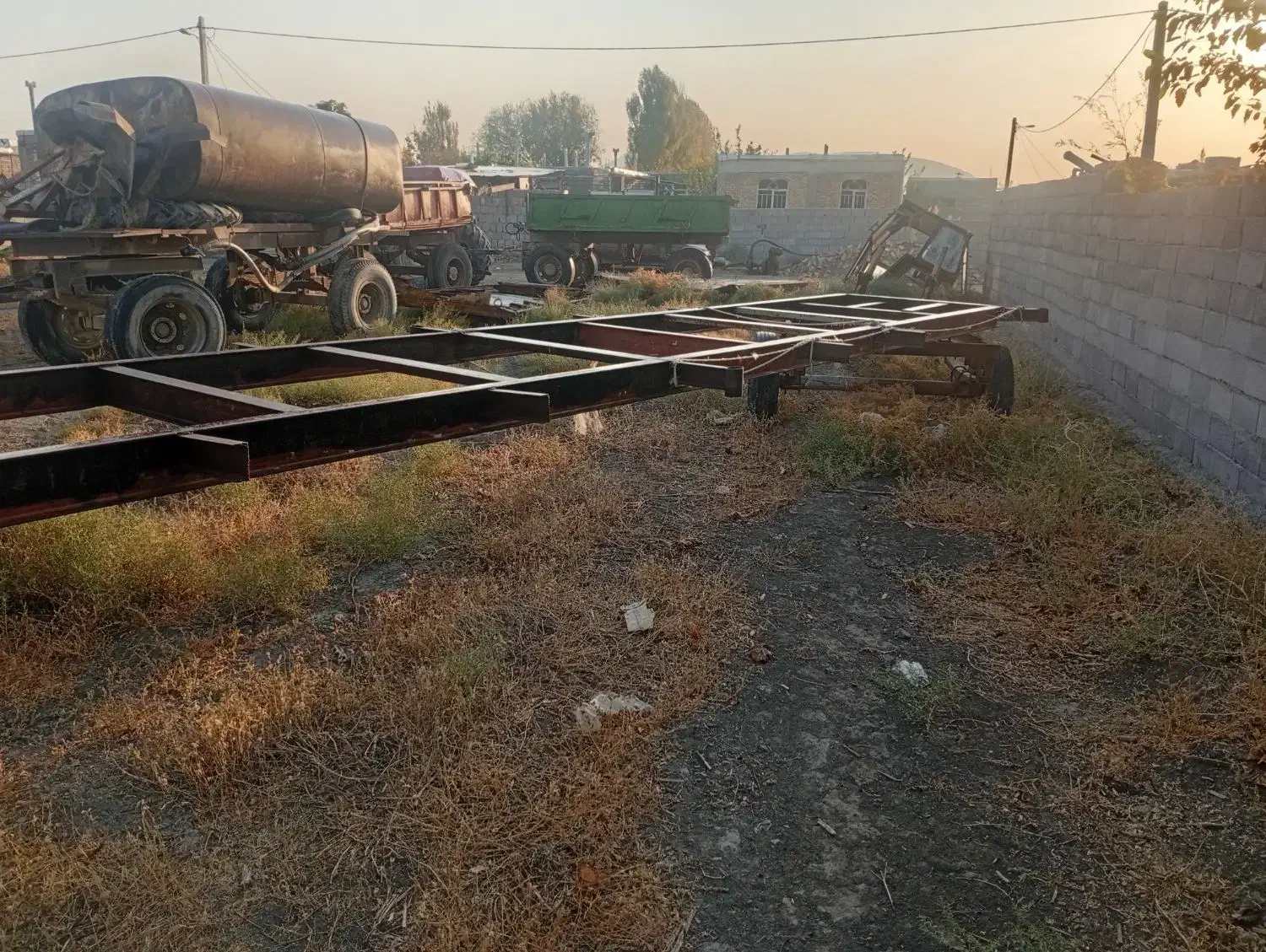 تریلی چهار چرخ|خودرو سنگین|نوشین شهر, |دیوار