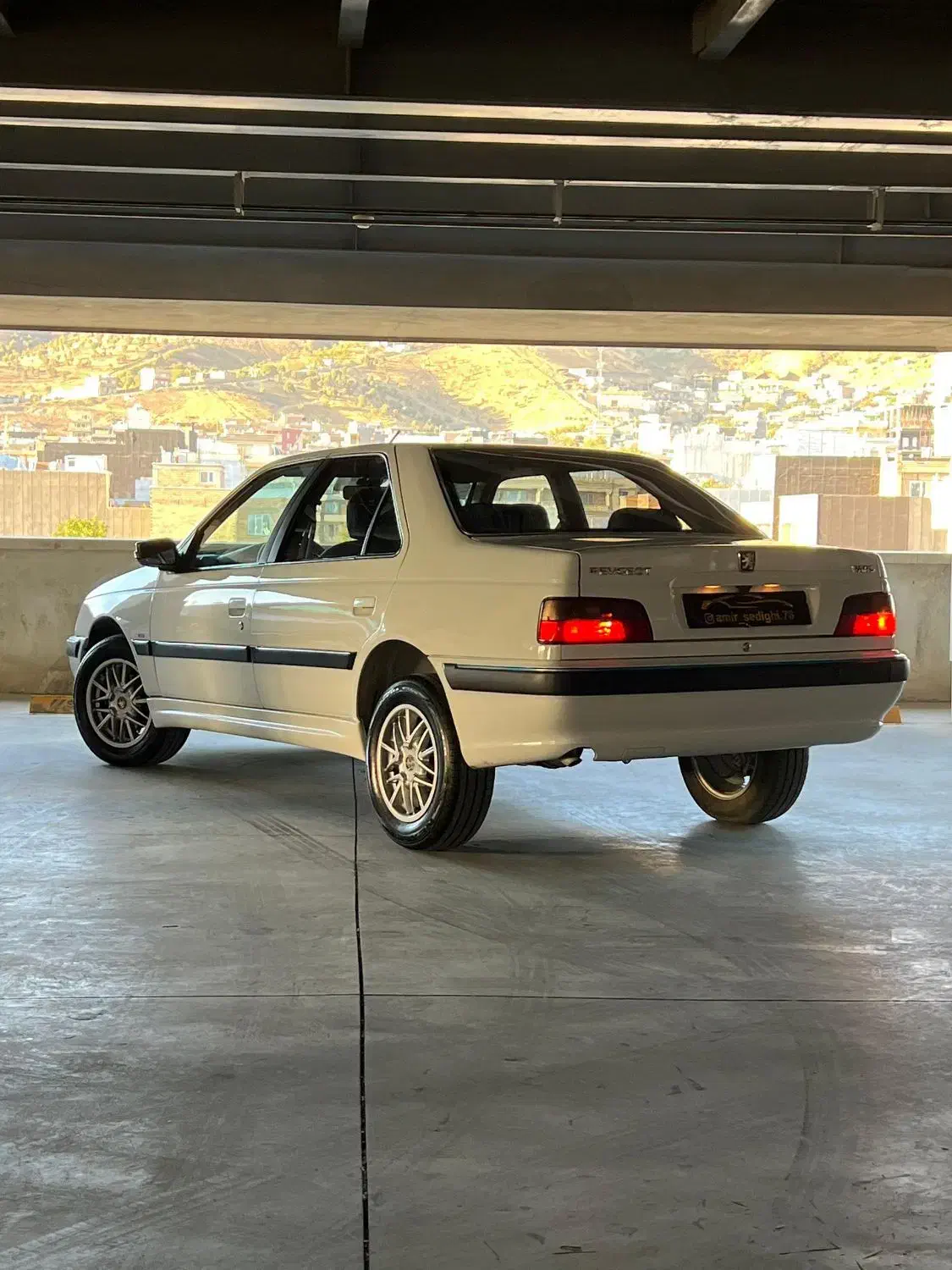 عتیقه خشک خشک تیوفایف سفارشی مدیران|خودرو سواری و وانت|بانه, |دیوار