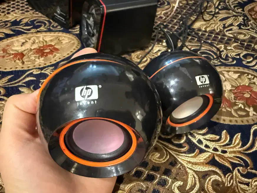 اسپیکر لپ تاپ وکامپیوتربلندگو برند میکرو لب لب تاب|قطعات و لوازم جانبی رایانه|مشهد, آزادشهر|دیوار