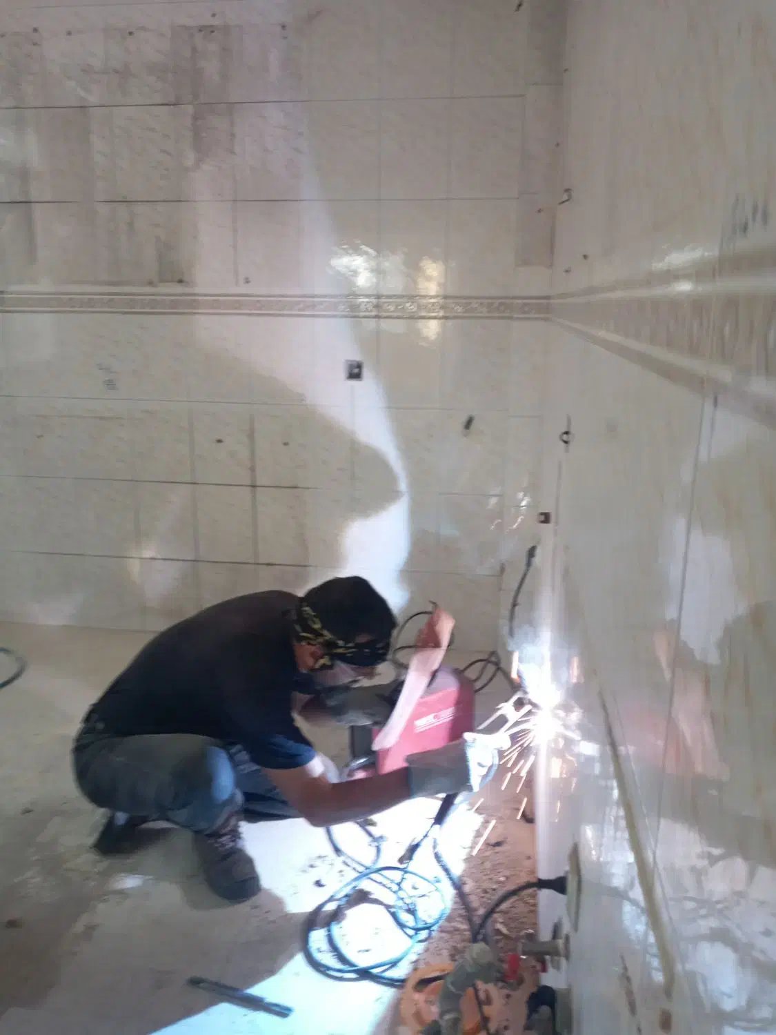 تاسیسات رضایت بخش|خدمات پیشه و مهارت|دلیجان, |دیوار