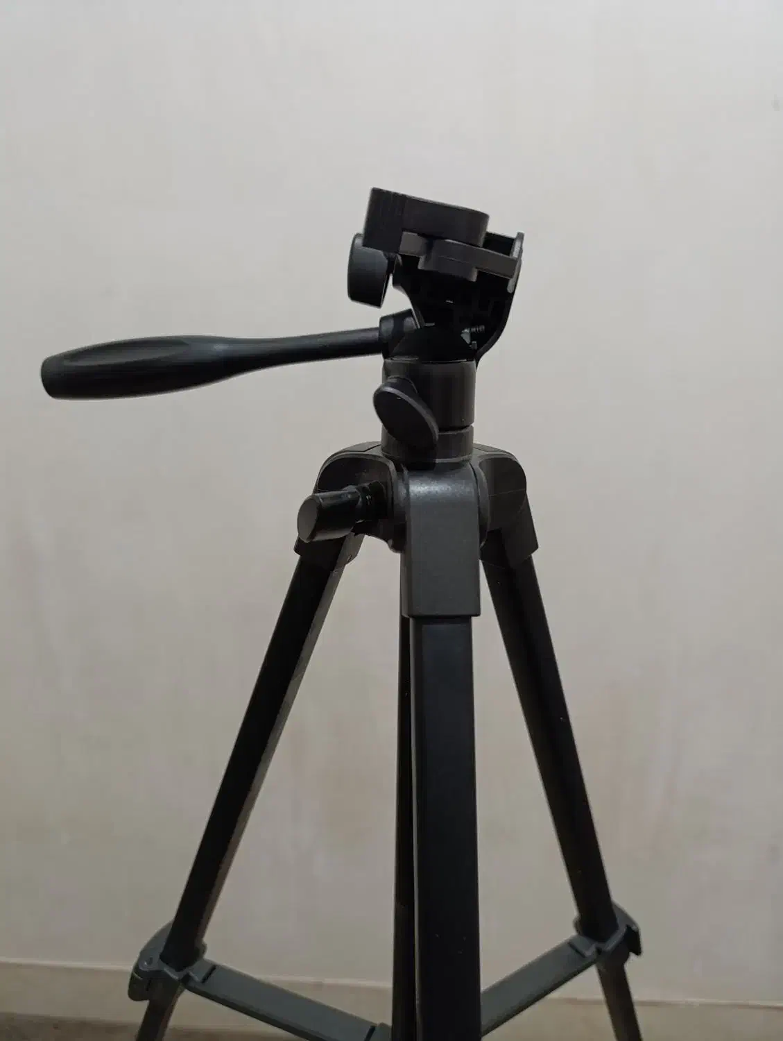 سه پایه دوربین  عکاسی|دوربین عکاسی و فیلم‌برداری|تهران, حکیمیه|دیوار