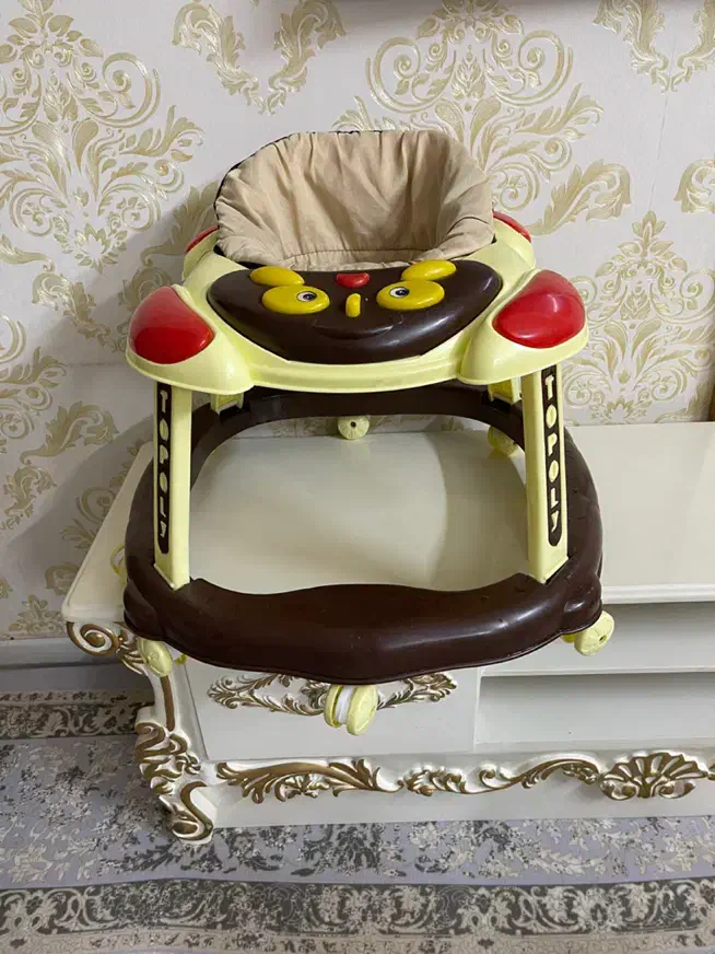 روروئک درحد نو|کالسکه و لوازم جانبی|اردبیل, |دیوار