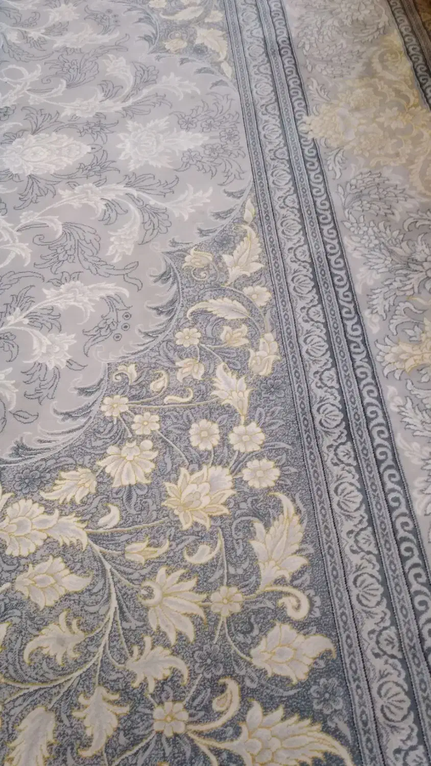 کلیه وسایل بفروش میرسد|فرش|زابل, |دیوار